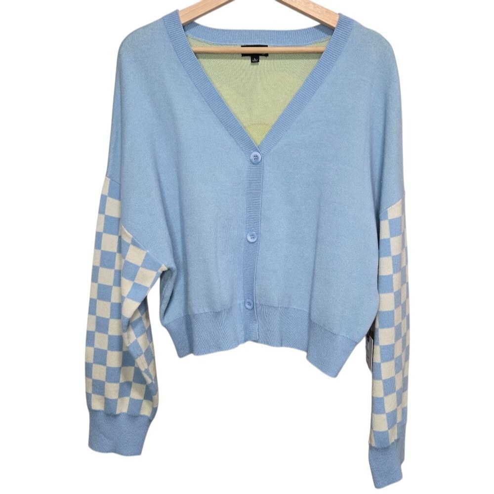 Originality Blue Checkered Sleeve Cardigan With Daisy On Back
